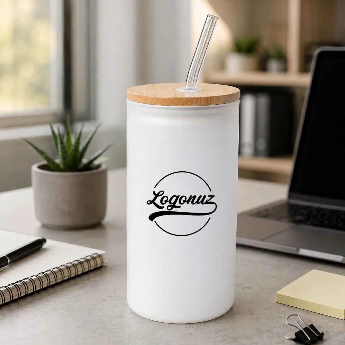 Logolu Cam Pipetli Suluk Beyaz 2